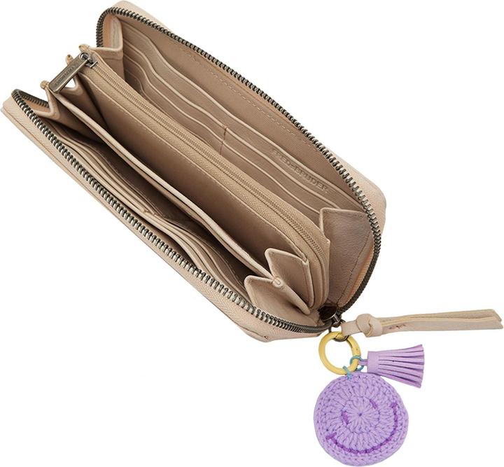 Actual product image FredsBruder Take A Smile Geldbörse Leder 19 cm