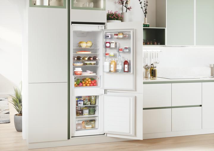 Actual product image Candy CBL3518EVW (190 l)