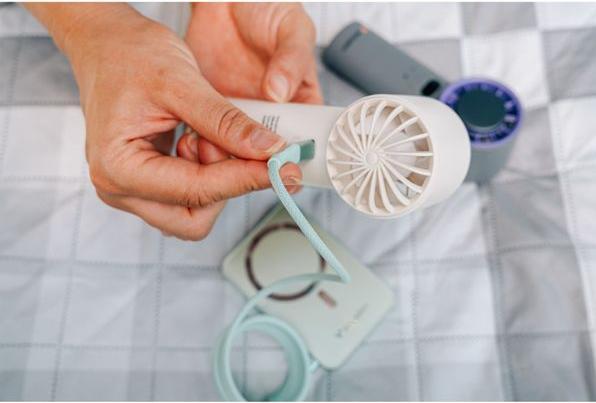 Actual product image Verbatim CoolnGo Handheld Fan White