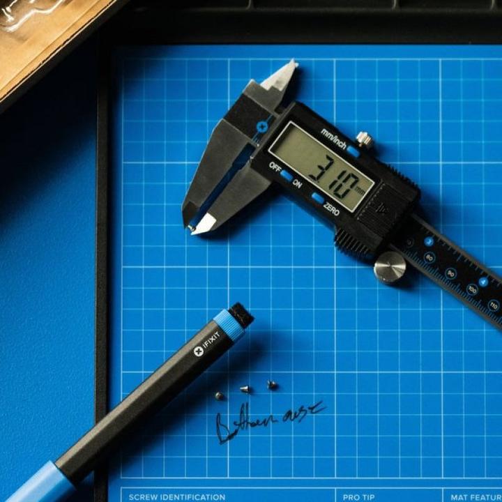 Actual product image iFixit Digital caliper + carrying case