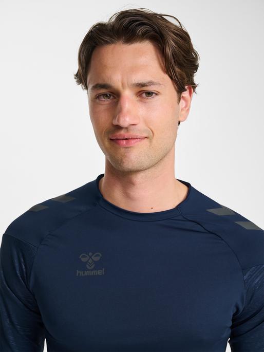 Actual product image hummel Hmlpro Training Crew Sweat (M)