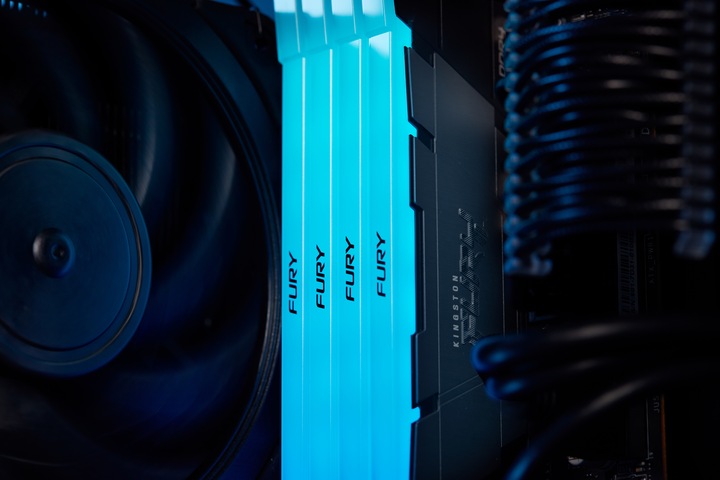 Actual product image Kingston 256GBDDR4-3200MT/S CL16 DIMM (8 x 32GB, 3200 MHz, DDR4-RAM, DIMM)