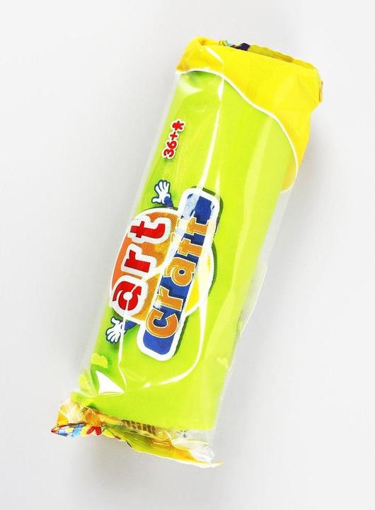 Actual product image Knetä Art Craft Play Dough 100g assorted in display