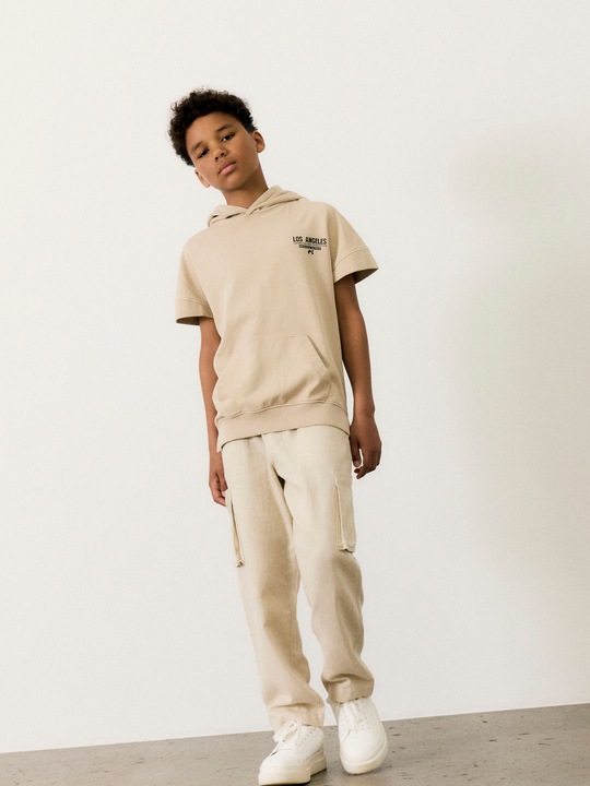 Actual product image Name it Loose Fit Jeans sitzen bequem an der Hüfte und haben eine weite Beinform Hose (140)