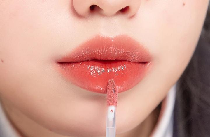 Actual product image Catrice ROMAND Juicy Lasting Tint Syrup Coating Lip Tint 07 JUJUBE (Jujube)