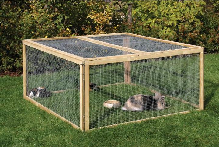 Actual product image Kerbl Vario outdoor enclosure