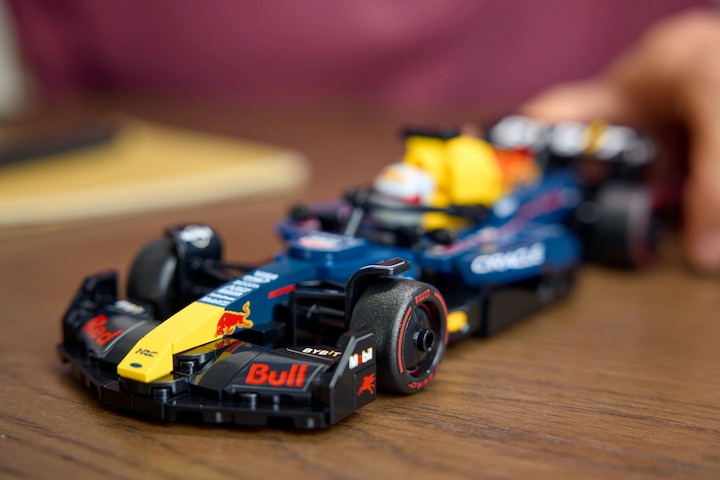 Produktbild LEGO Oracle Red Bull Racing RB20 F1 Rennauto (77243, LEGO Speed Champions)
