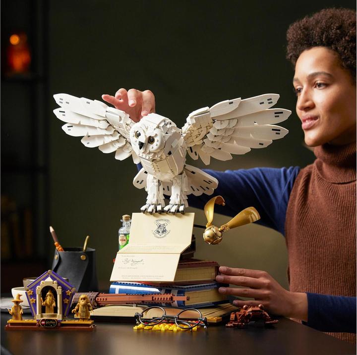 Image du produit LEGO Icônes de Poudlard - Édition Collector (76391, LEGO Harry Potter, LEGO difficiles à trouver)