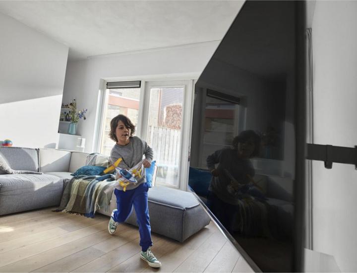 Actual product image Vogels TVM 3625 (Wall, 77", 35 kg)