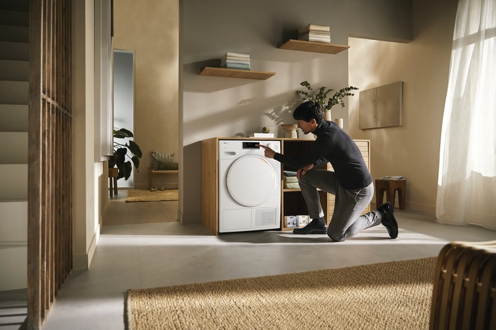 Actual product image Miele Wärmepumpen-Trockner TWA520WP 8kg Active (8 kg, Left)
