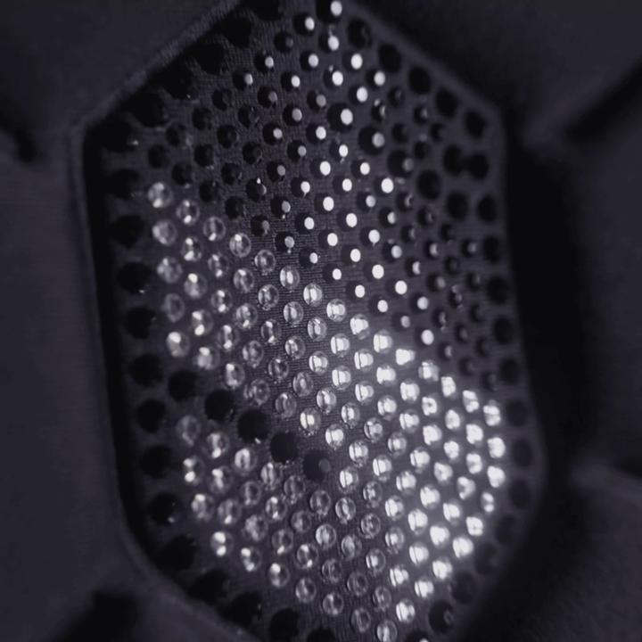 Produktbild Samshield Spineshield Jump Swarovski