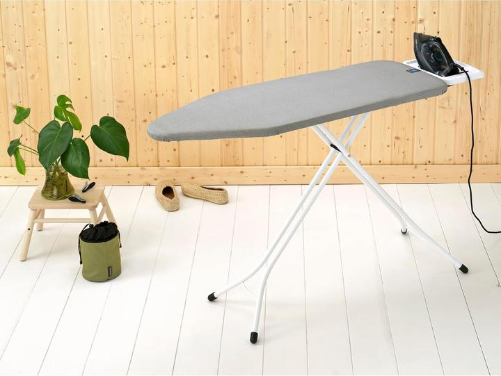 Produktbild Brabantia Ironing Board Solid Steam Iron Rest (124 x 45 cm)