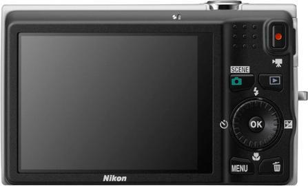 Produktbild Nikon Coolpix S6200, 16MP, 10x Zoom, HD-Movies, Weiss (1/2,3'')