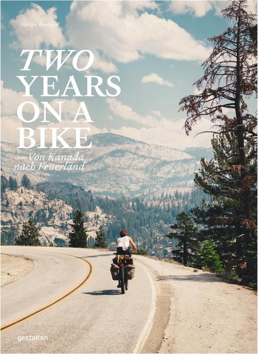 Produktbild Two Years On A Bike (Deutsch, Martijn Doolaard, 2022)