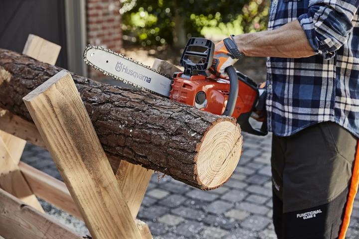 Actual product image Husqvarna 120i Kit (Battery chain saw)
