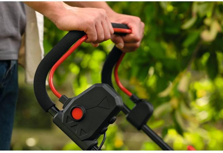 Actual product image Bosch Hausgeräte Rotak 18V-43 Set (Rechargeable battery operated)