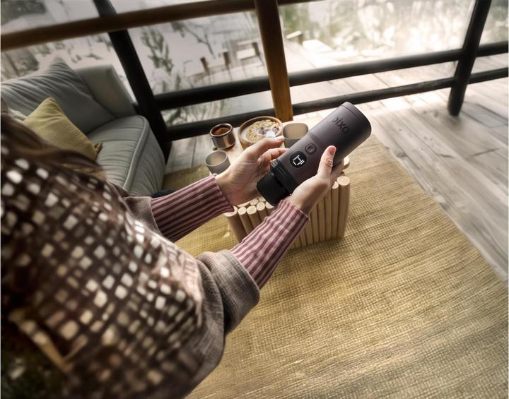 Actual product image Wacaco Pixapresso