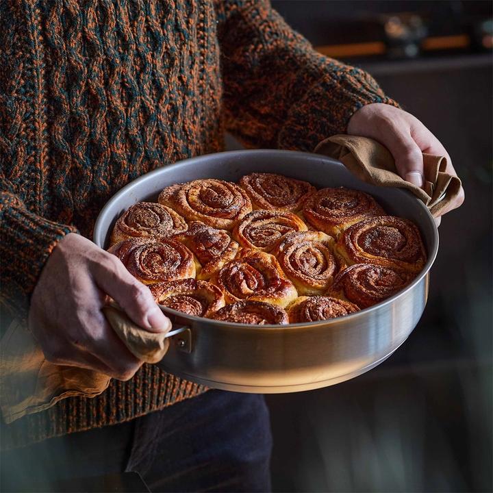 Produktbild Fiskars All Steel Bräter mit Deckel, 28cm (Edelstahl, 28 x 9.40 cm)