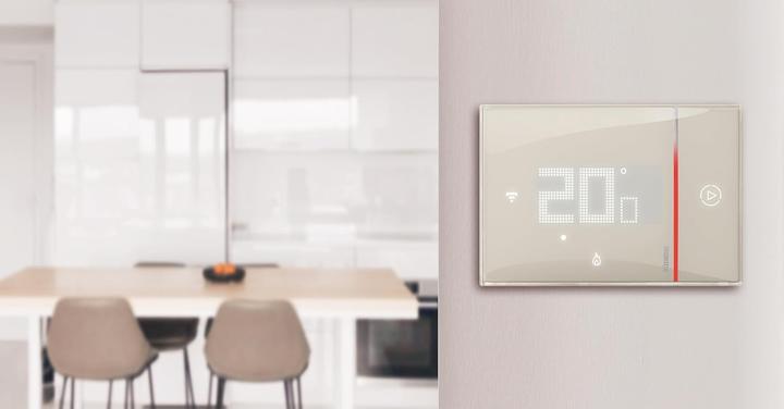 Actual product image Legrand XM8002