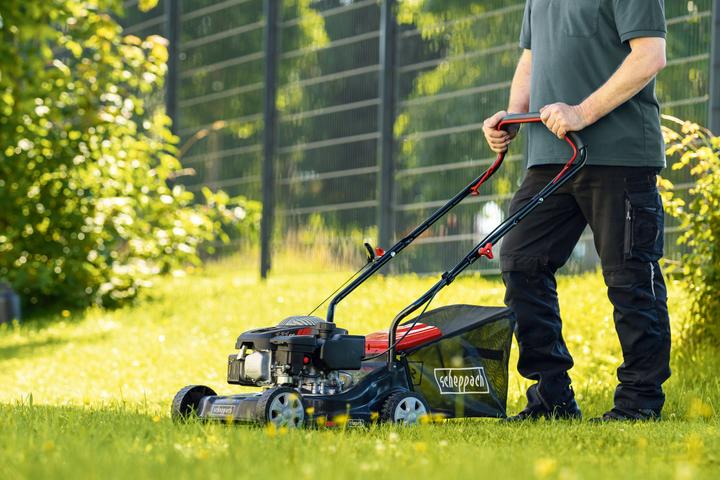 Actual product image Scheppach MP132-40 Petrol Lawn Mower (Petrol)