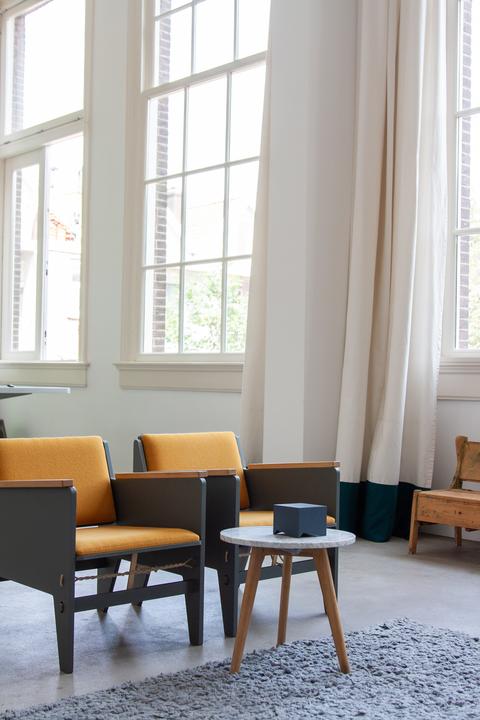 Produktbild Ottobock ZENS MANU Qube Oplader Draadloos Opladen met Powerbank Blauw (10400 mAh, 10 W, 38.48 Wh)