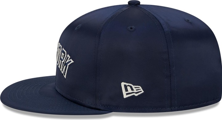 Actual product image New Era 9Fifty Satin Script New York Yankees