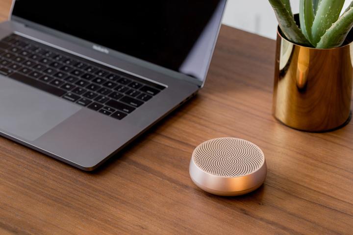 Immagine prodotto Lexon Mino L (5 h, Porta USB)