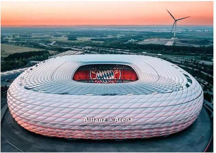 Produktbild Ravensburger Puzzle 12001252 - FC Bayern München - 1000 Teile FC Bayern München Puzzle für (1000 Teile)