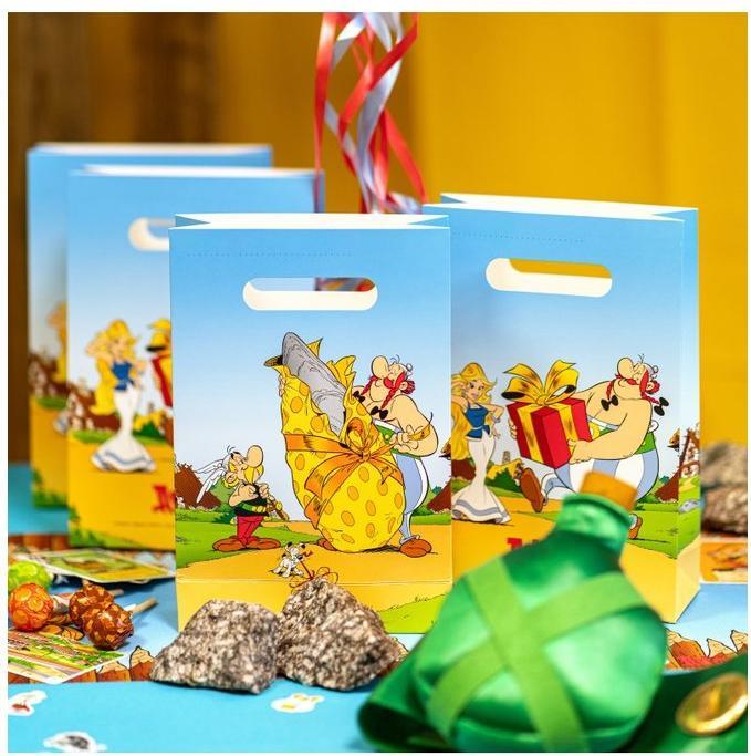 Chaks 13833 AX, 8 stuks Asterix ® cupcake spikes
