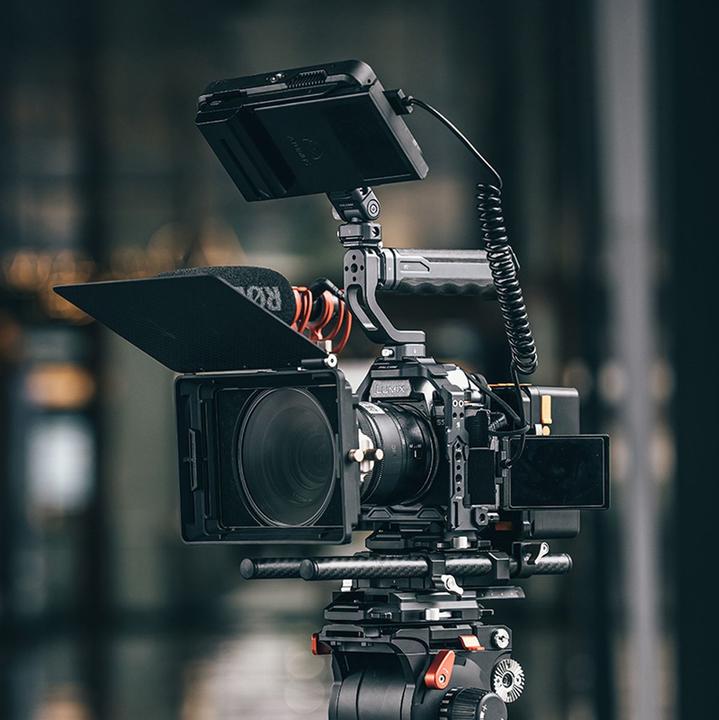 Produktbild Falcam F22 & F38 & F50 Quick Release Camera Cage (FOR LUMIX S5II) C00B3401B