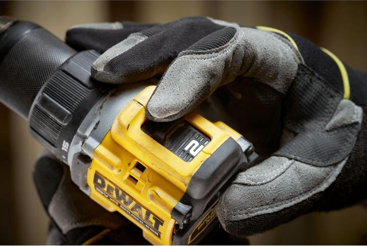 Produktbild DeWalt Akku-Bohrschrauber 18V 2x5Ah Akku