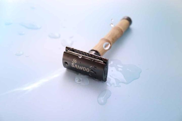 Immagine prodotto Sawoo Rasoio di bambù in ottone e legno di bambù con 10 lamette incluse