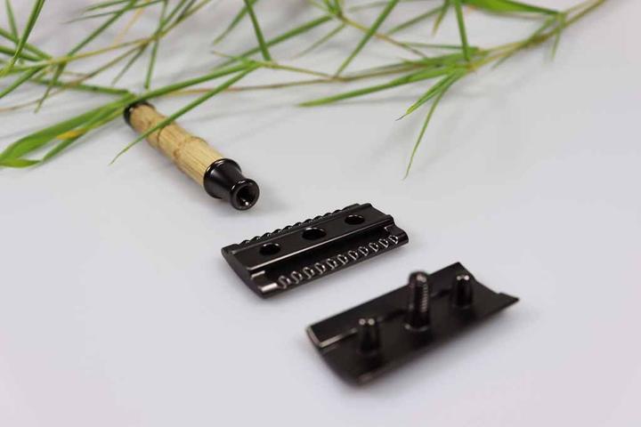 Immagine prodotto Sawoo Rasoio di bambù in ottone e legno di bambù con 10 lamette incluse