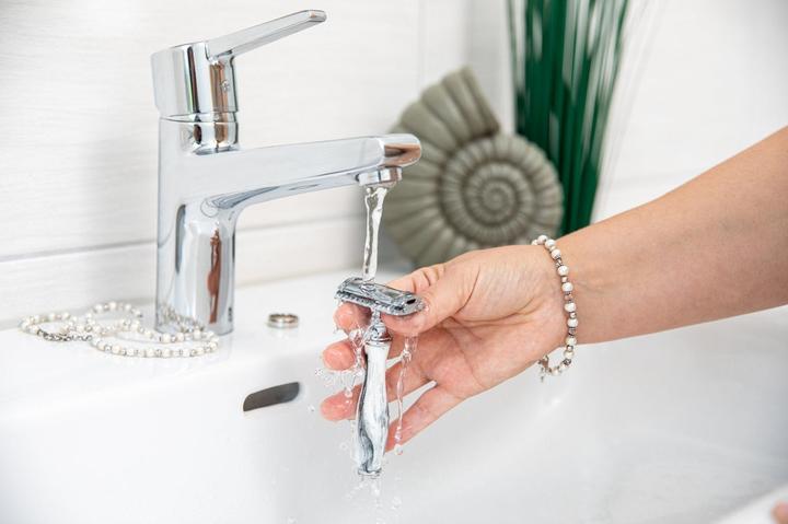 Immagine prodotto Sawoo Rasoio Marmory in ottone di alta qualità con 10 lame incluse