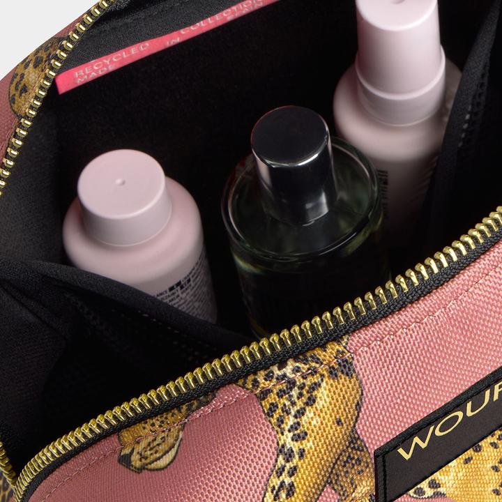 Actual product image Wouf Daily toiletry bag 20 cm (2 l)