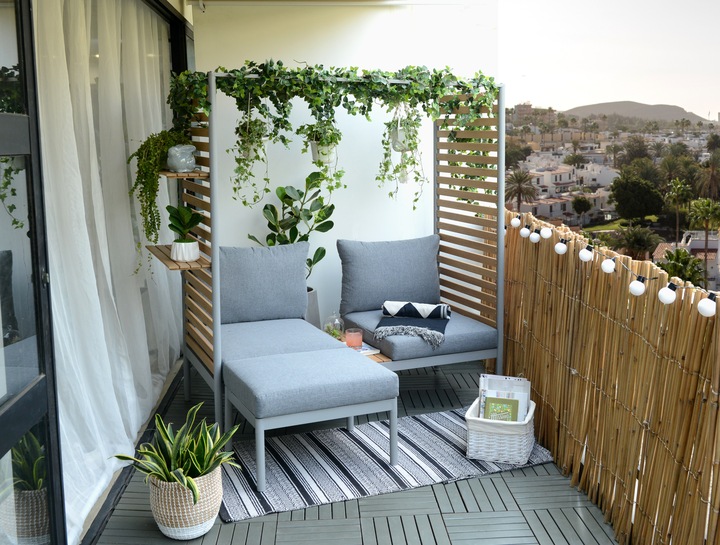 Actual product image Giardimo Loveseat