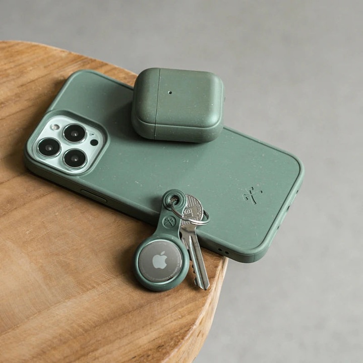 Actual product image Woodcessories BioCase (Apple iPhone 14)