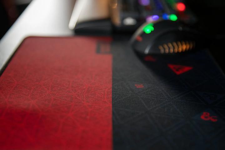 Actual product image Konix Dungeons + Dragons Mouse Pad