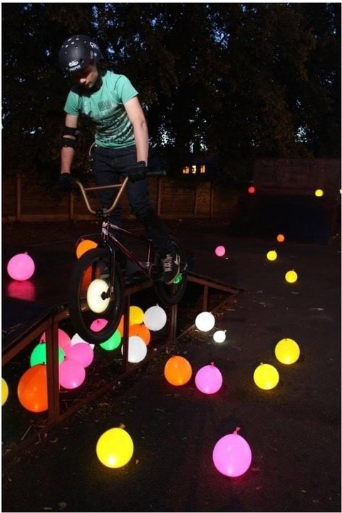 Actual product image Illooms Balloons LED
