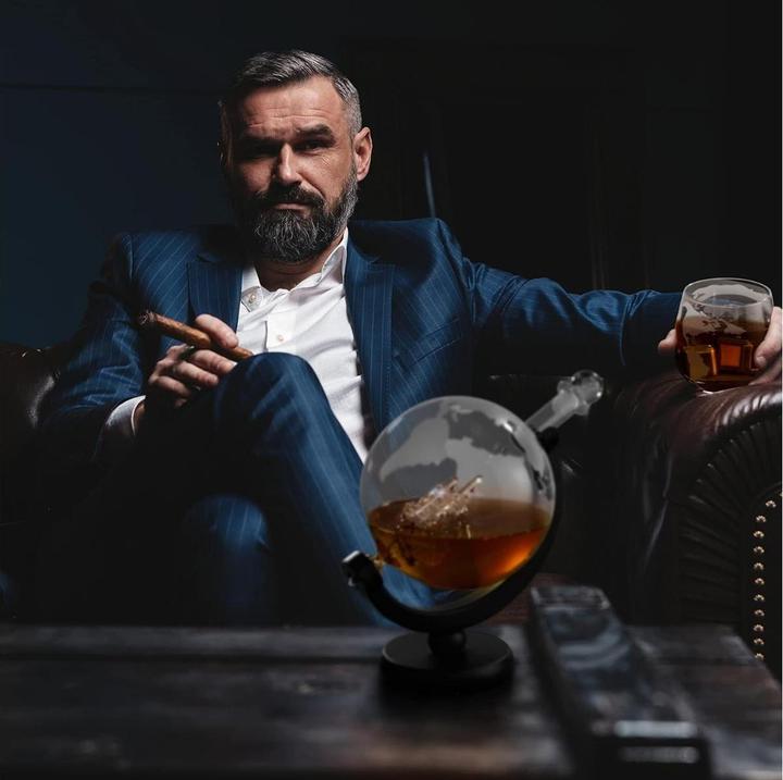 Immagine prodotto Oak & Steel Set di bicchieri da whisky e decanter Globus (1.50 l)