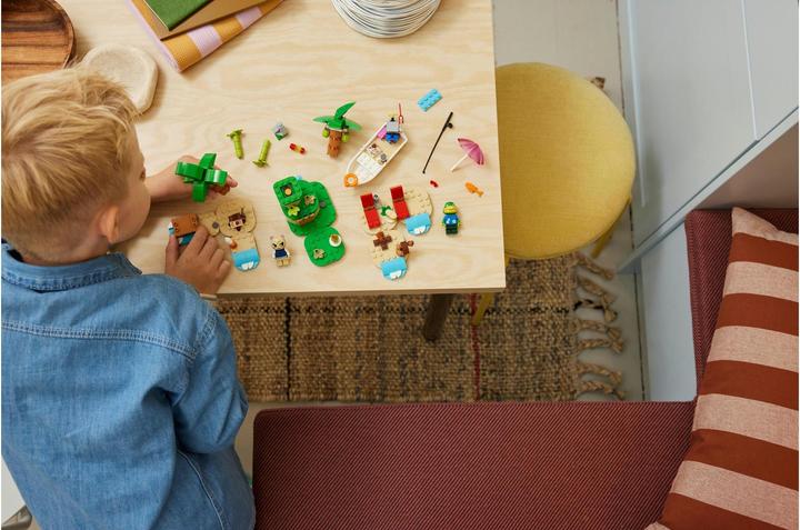 Actual product image LEGO Captain's island boat tour (77048, LEGO Animal Crossing)