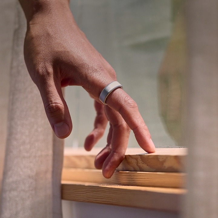 Image du produit Oura Ring 4 (6, Argent brossé)