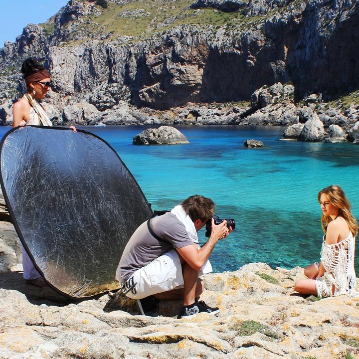 Actual product image Walimex 5in1 folding reflector set wavy, 102x168cm (Folding reflector, 102 cm)