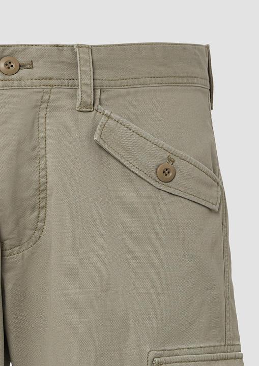 Actual product image S.Oliver Bermuda File: Strukturierte Cargo-Bermuda Relaxed Fit (34)