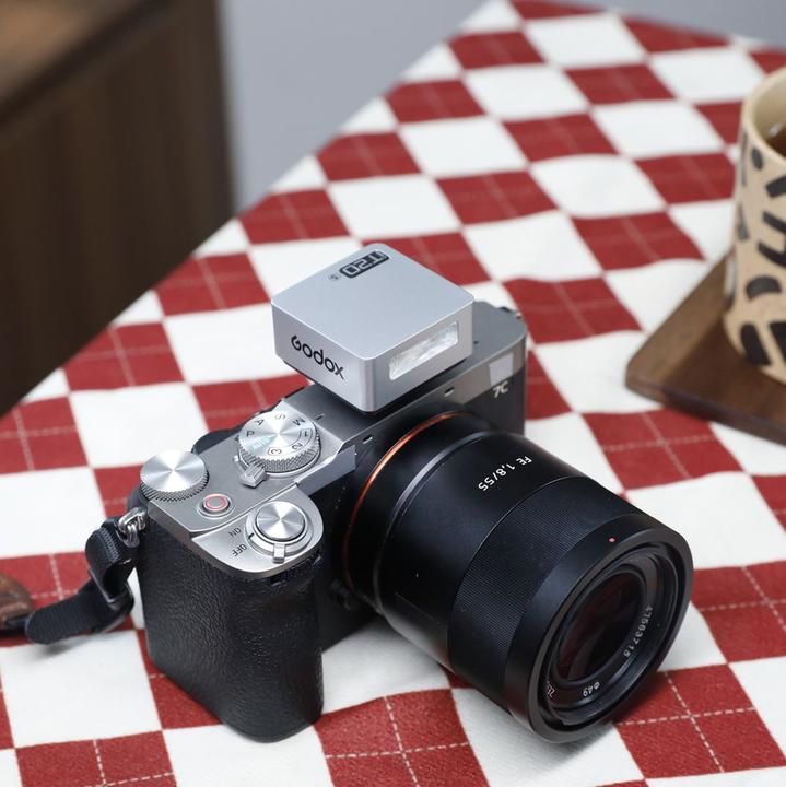 Produktbild Godox IT20 F Black iFlash TTL Camera Flash for Fuji (Aufsteckblitz, Fuji)