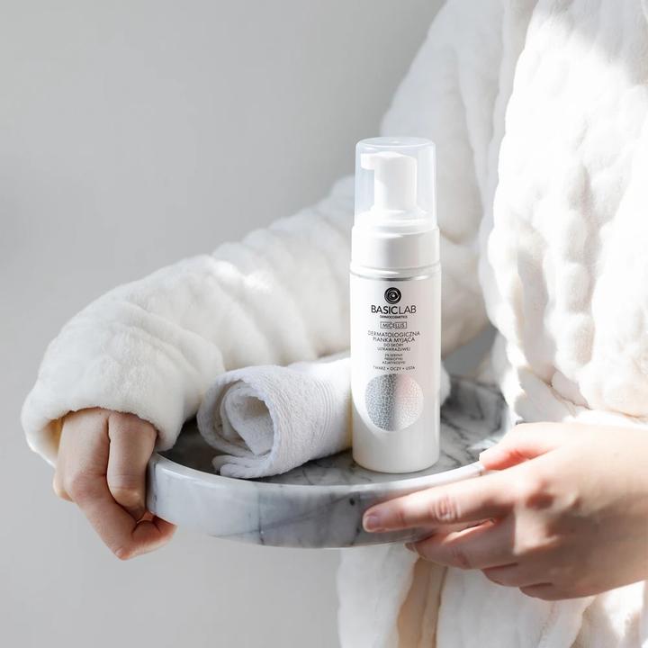Actual product image BasicLab Micellis dermatologiczna pianka myjąca 150ml (Cleansing Foam, 150 ml)