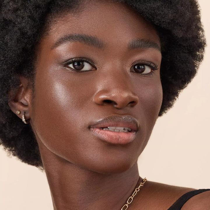 Actual product image Catrice Soft Glam Filter Fluid 098 Deep (098 Deep)