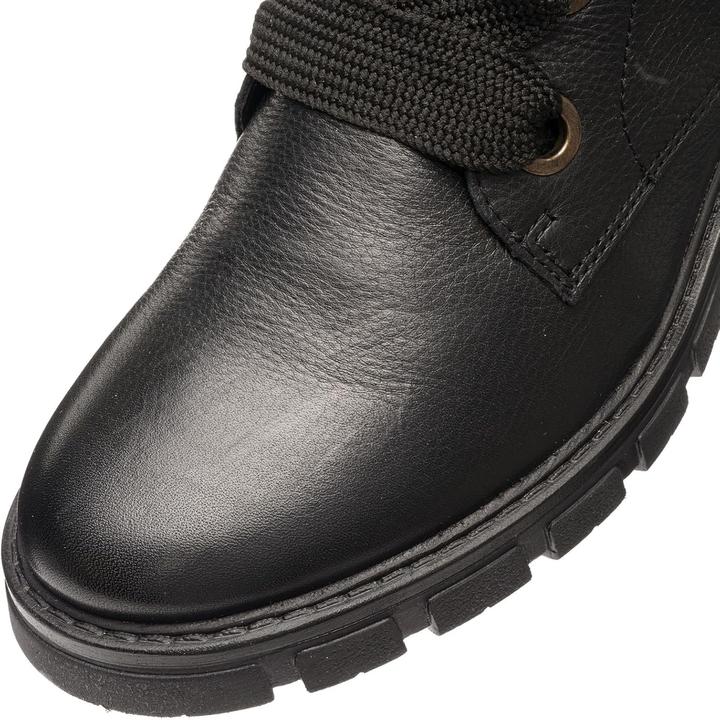 Actual product image Ara Chukka Boots (43)