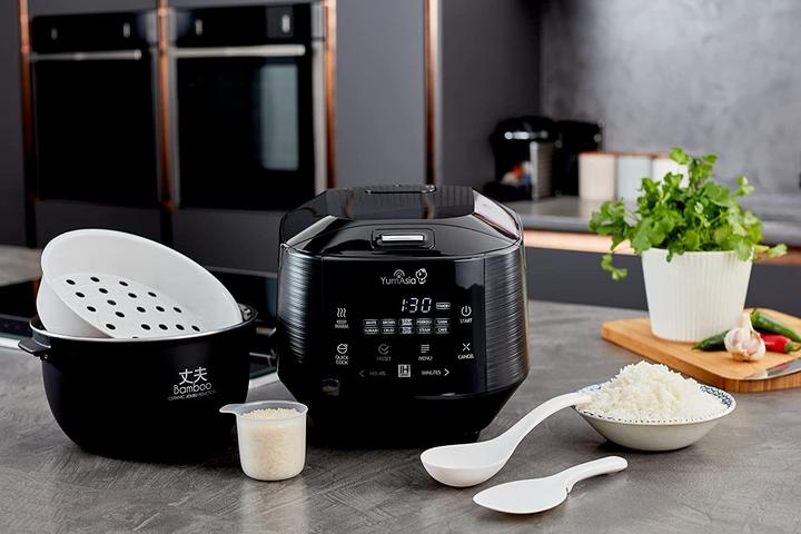 Immagine prodotto Yum Asia Cuociriso in bambù con riscaldamento a induzione, nero antracite
