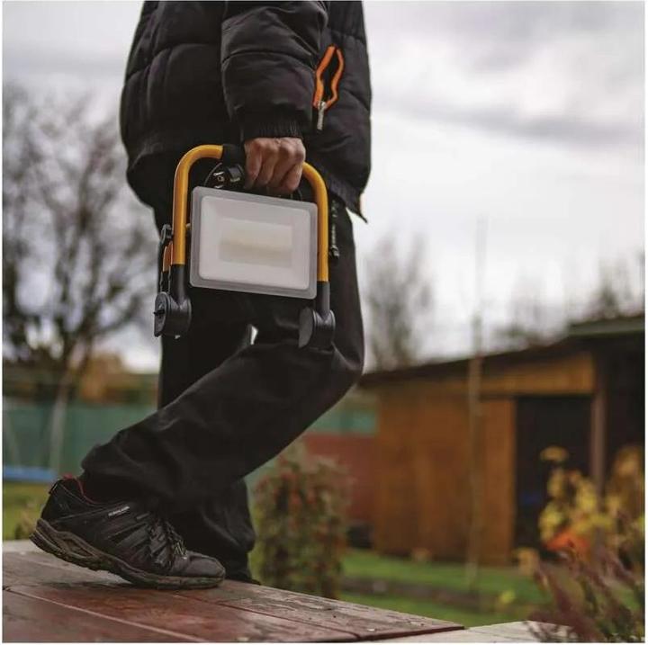 Actual product image Emos LED spotlight (4600 lm)